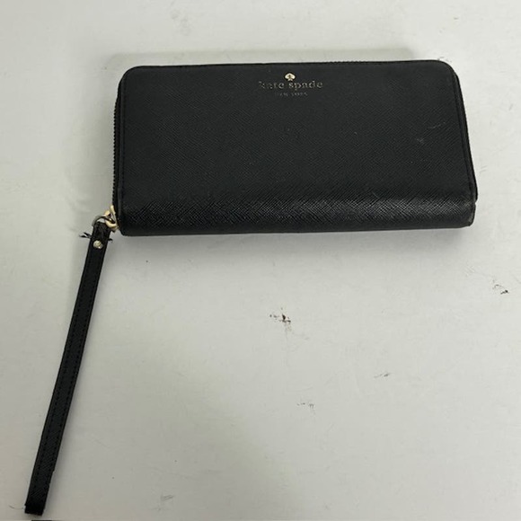 Kate‎ Spade Black Zip Around Wallet - Picture 2 of 5